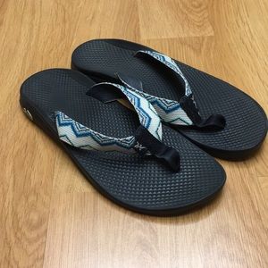 Chaco flip flops